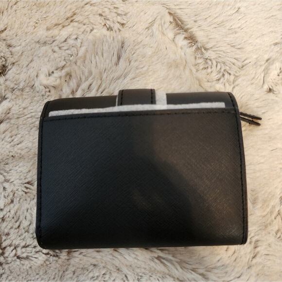 MICHAEL KORS CARMEN LEATHER WALLET RETAIL 258.00 - Picture 3 of 7